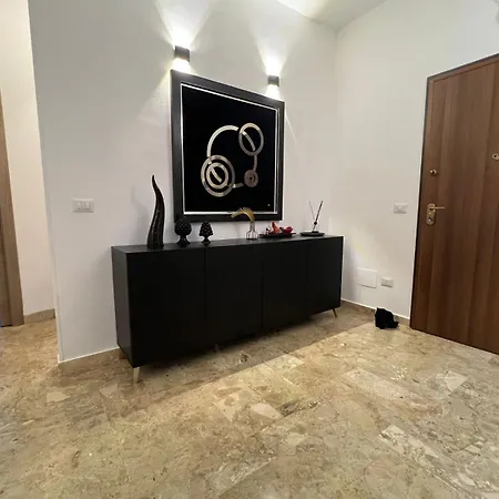 Luxury Living Castriota Apartment